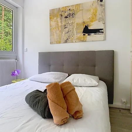 Du Chateau * Vaux-le-Pénil