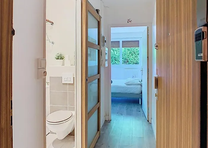 Du Chateau アパート *